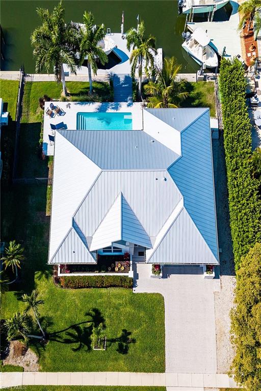 MARCO BEACH - Residential