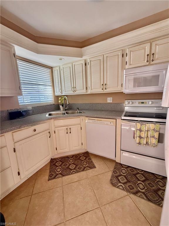 HIGH POINT COUNTRY CLUB - Residential