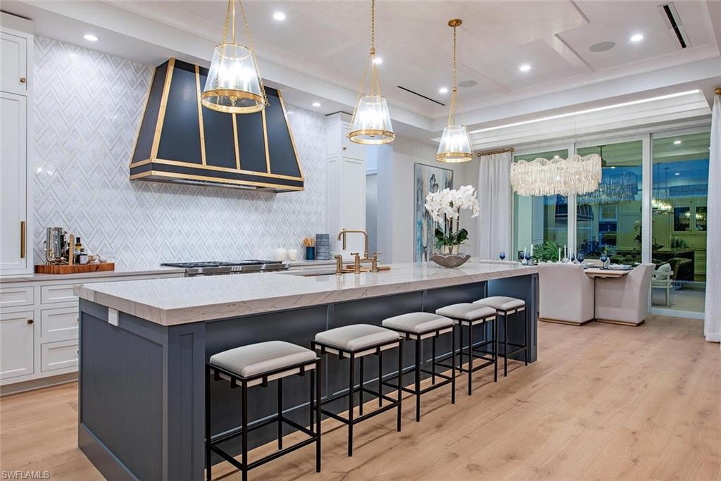 GOLDEN SHORES - Residential