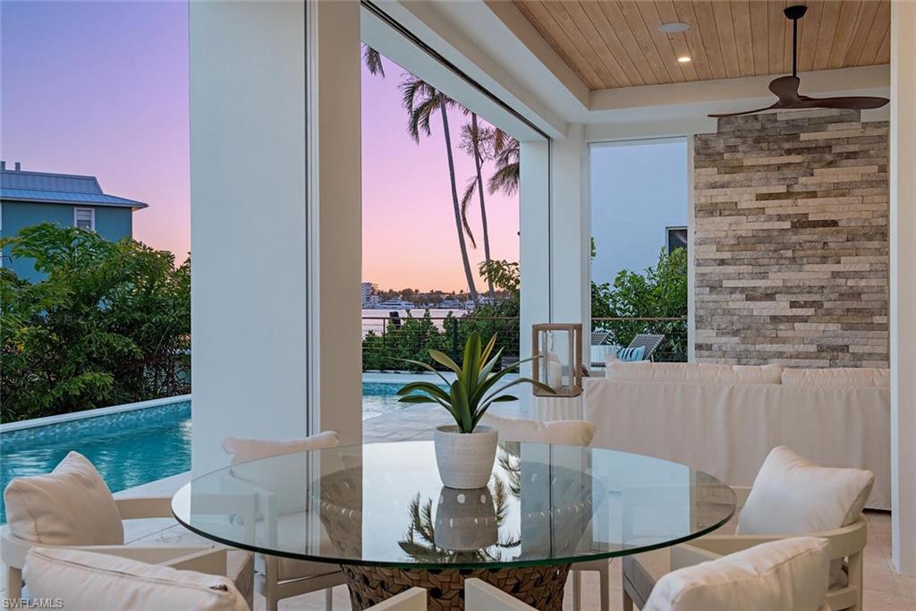 GOLDEN SHORES - Residential