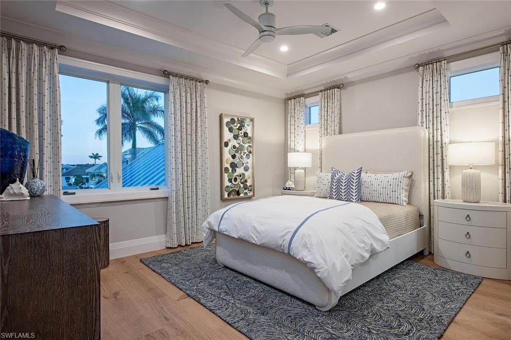 GOLDEN SHORES - Residential