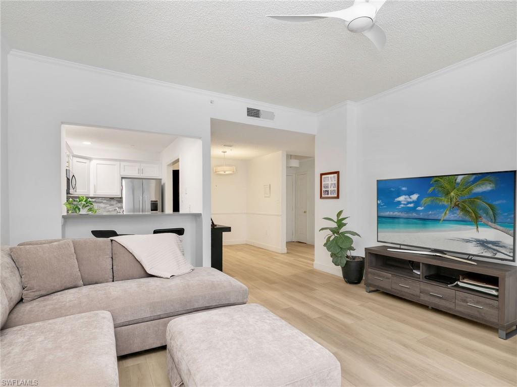 ARBOR TRACE - Residential