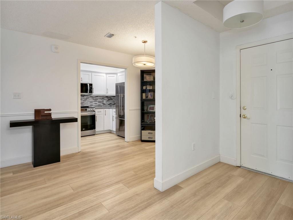 ARBOR TRACE - Residential
