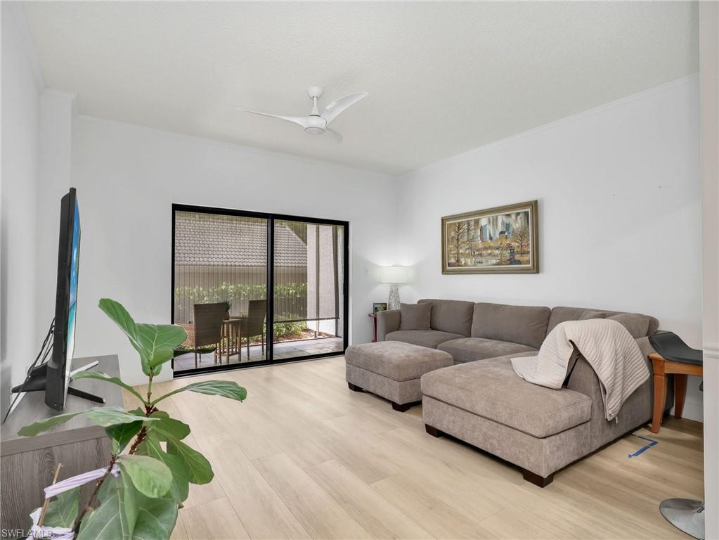 ARBOR TRACE - Residential