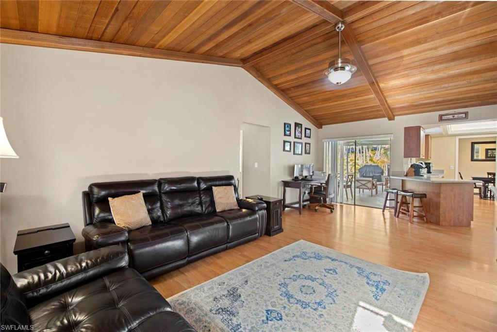 WHISKEY CREEK - Residential