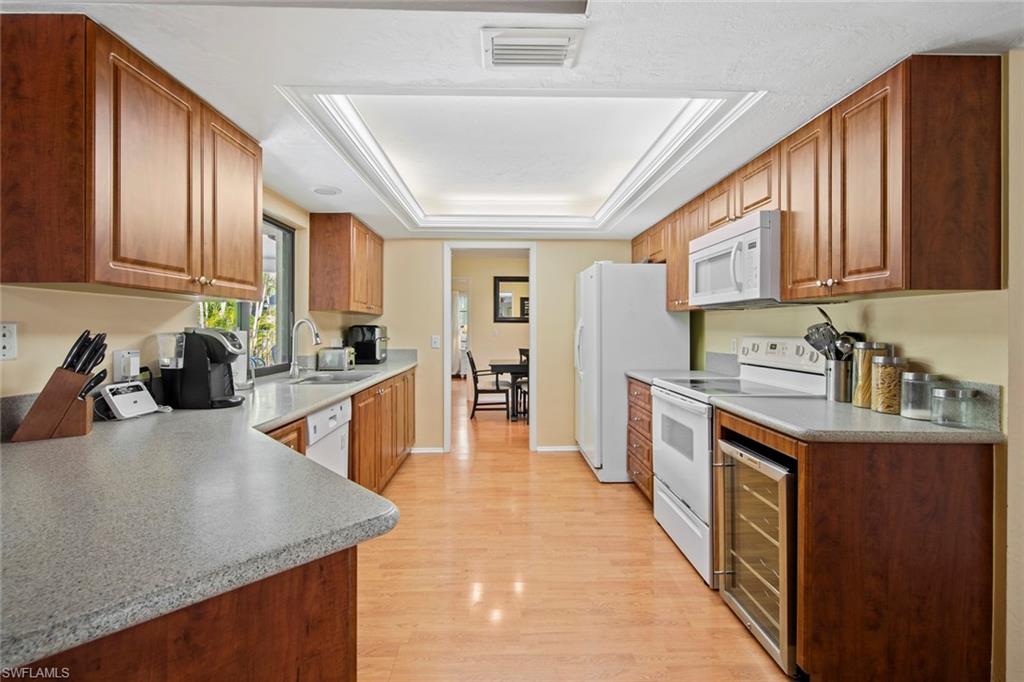 WHISKEY CREEK - Residential