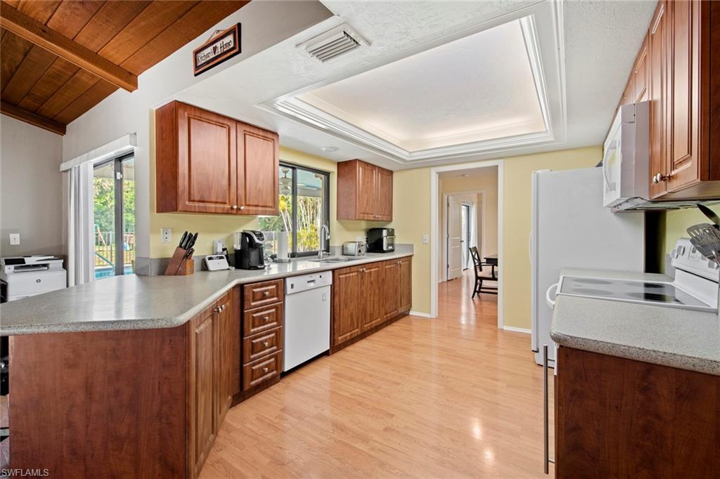 WHISKEY CREEK - Residential