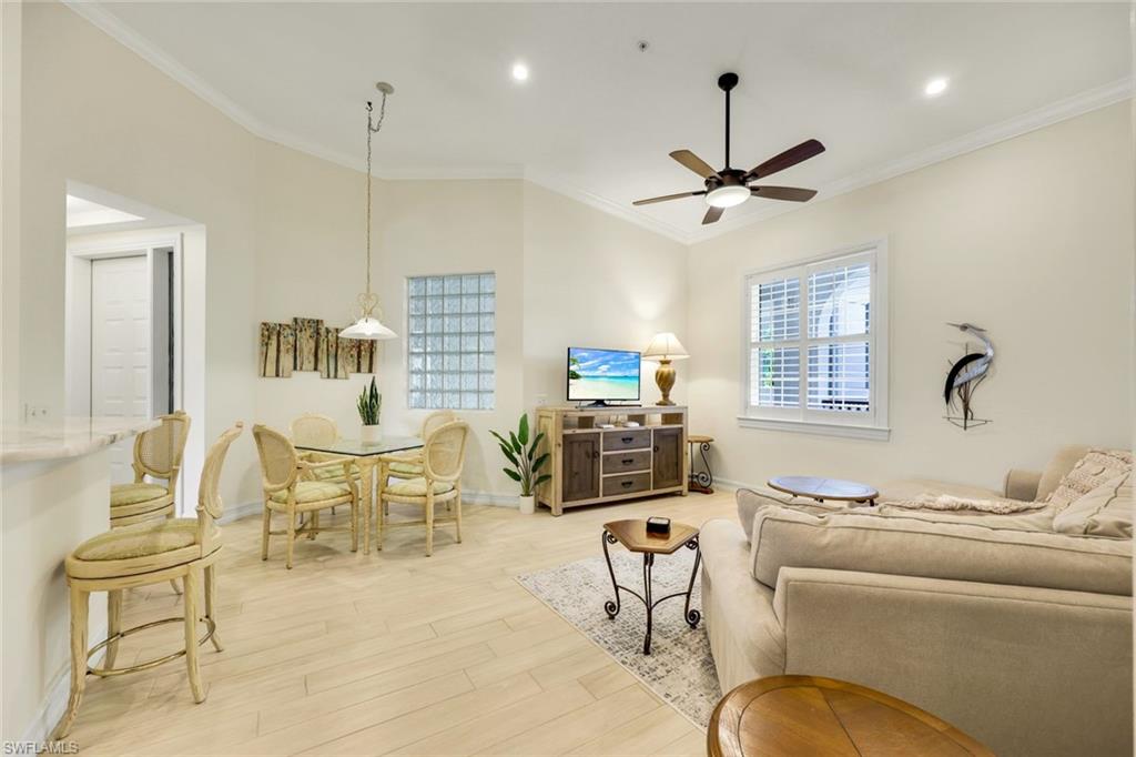 BREAKWATER - Residential Lease