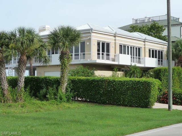 H.3560 - *Port Royal Area* Beach House designed and built by architect Walter Keller. This easy living beach-front property affords panoramic views and breath taking sunsets. With its modern design elements and floor to ceiling windows, you'll be captivated by your connection to nature. Just steps to the beach will transform each day. Renovated in 2007 to include redesigned hurricane impact doors, windows, skylight and new kitchen cabinets, sound and alarm systems, drywall, re-stuccoed surfaces, paint, pavers, new roof.This is a Resident Member Property with no wait restrictions to join the Port Royal Club. For information on Port Royal Club Membership see confidential remarks.