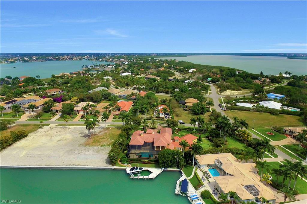 MARCO BEACH - Residential