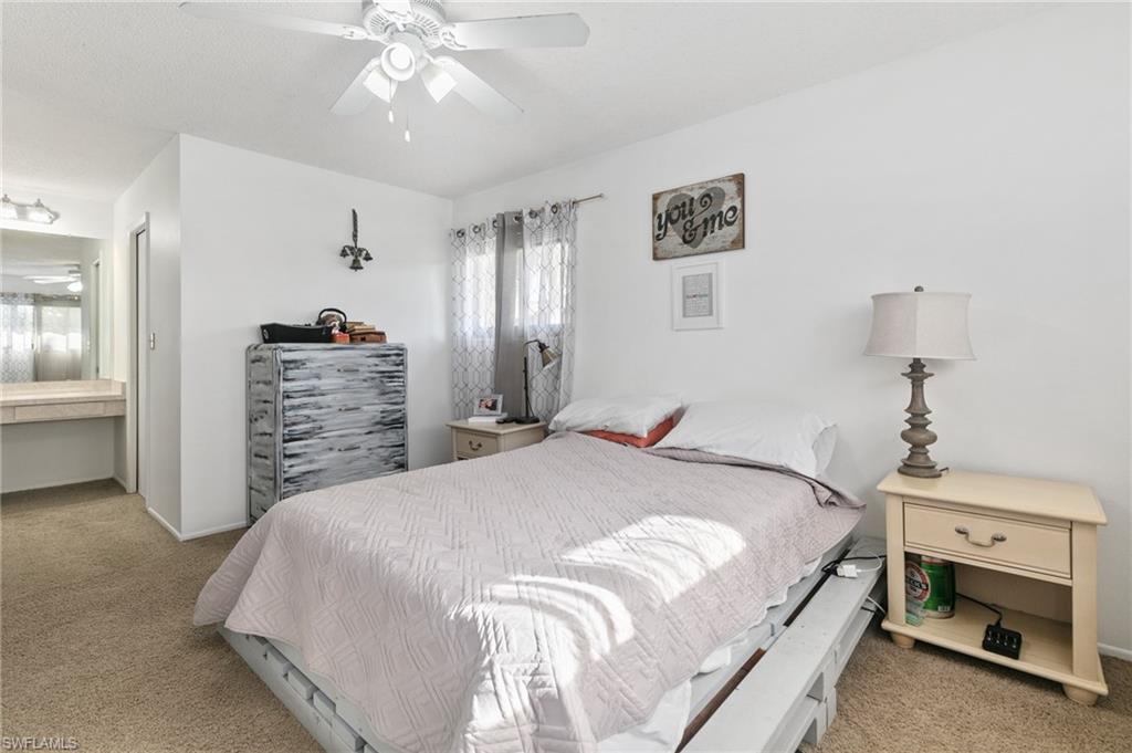 ROYAL WOODS - Residential