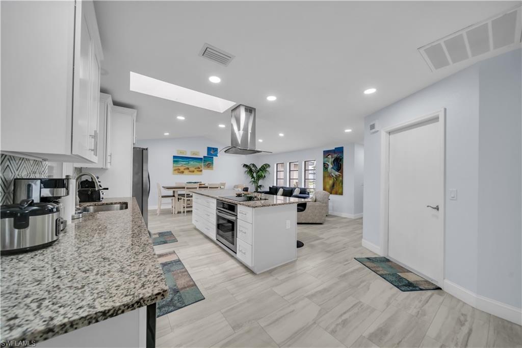 PEBBLE BEACH - Residential Lease