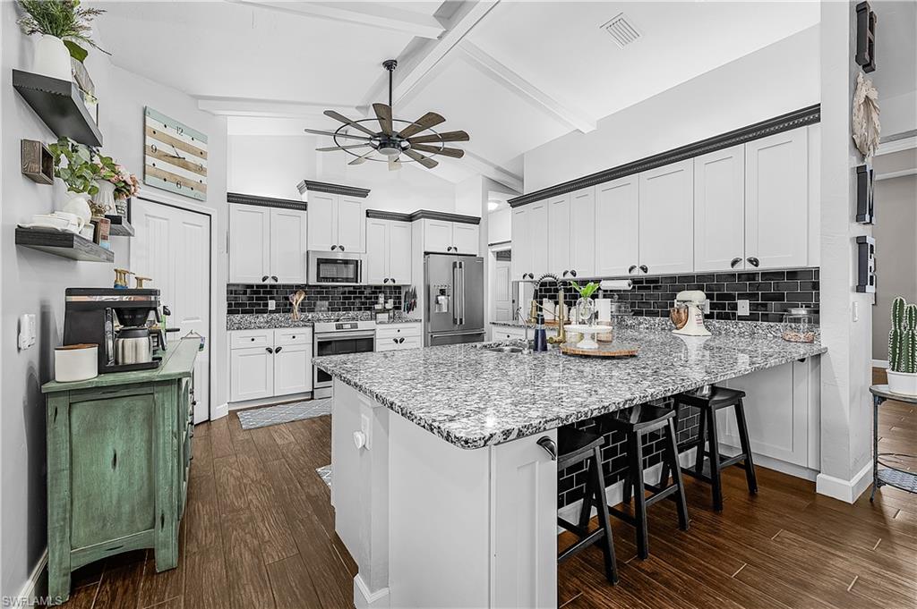 REMINGTON OAKS - Residential