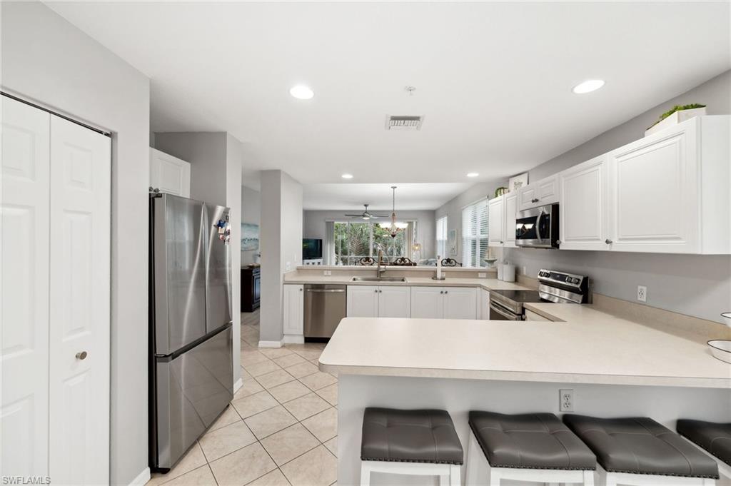 WHISPER TRACE - Residential Lease