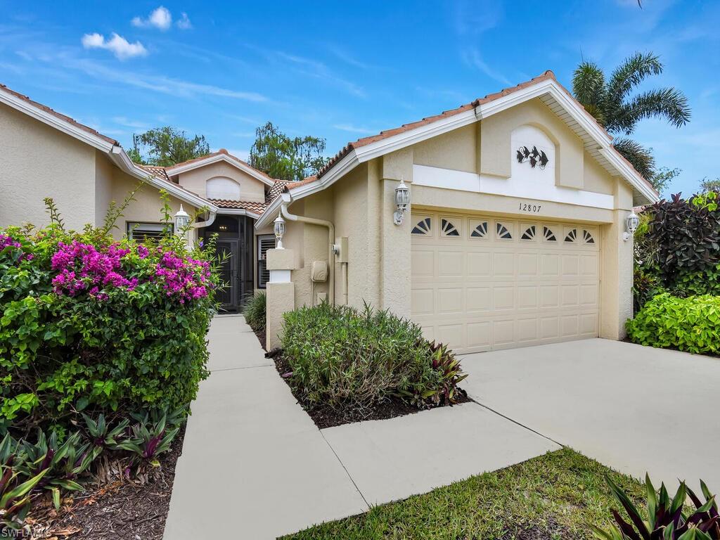 HUNTERS RIDGE - Residential