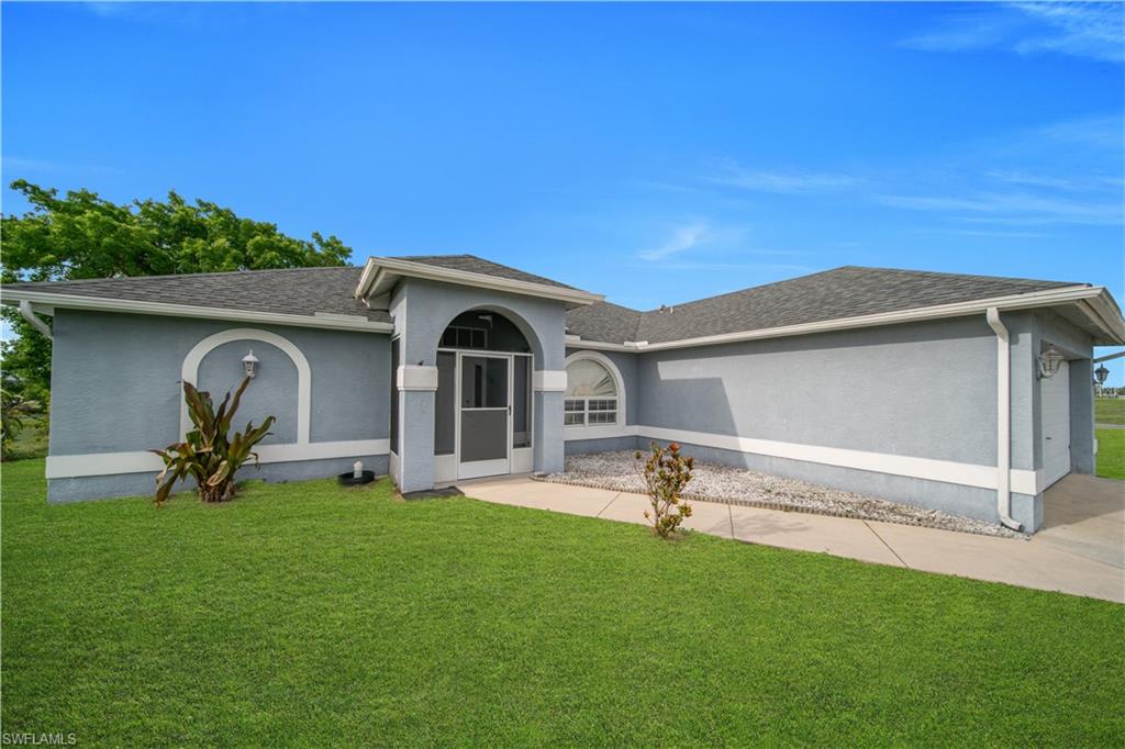 CAPE CORAL - Residential