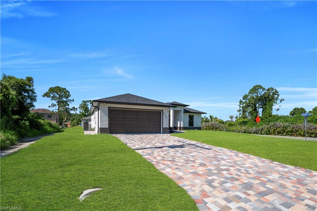 LEHIGH ACRES - Residential