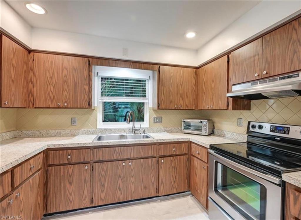COCONUT CREEK - Residential Lease