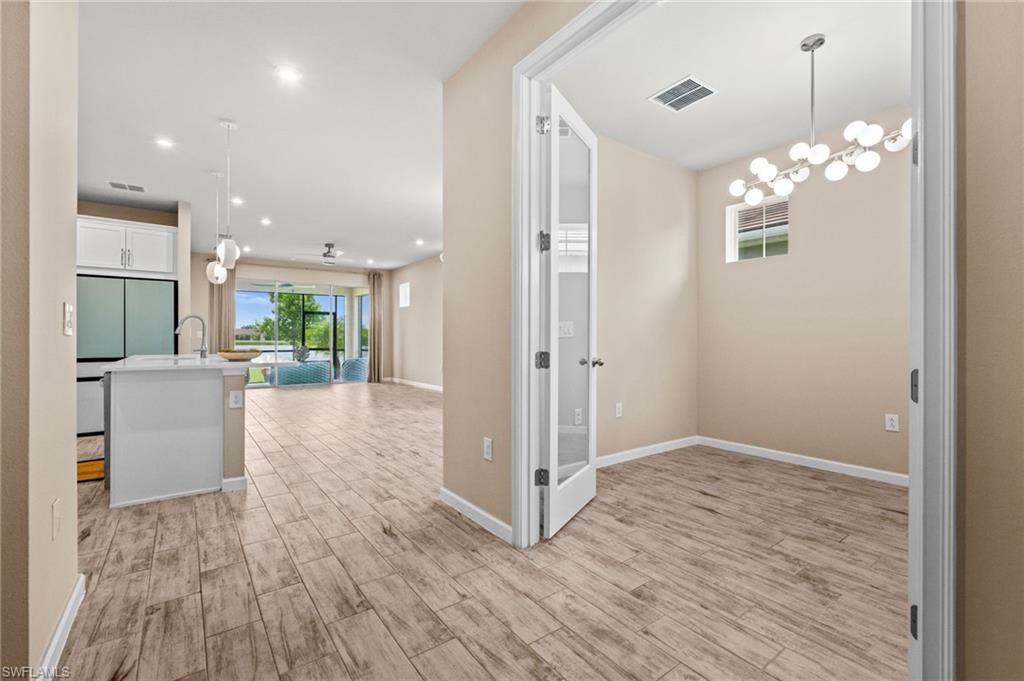 BONAVIE COVE - Residential Lease
