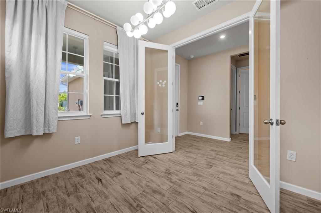 BONAVIE COVE - Residential Lease