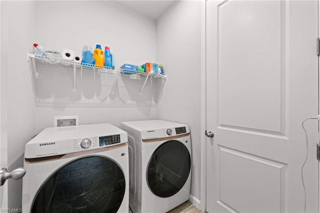 BONAVIE COVE - Residential Lease