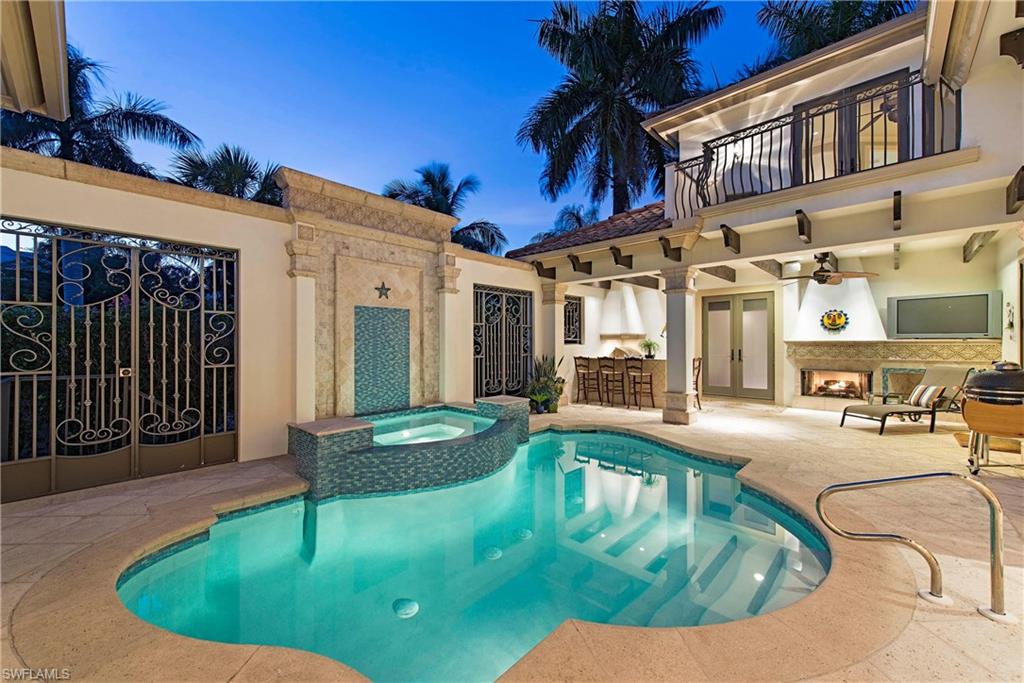 OLDE NAPLES - Residential
