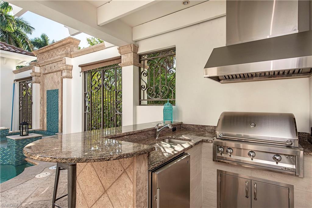 OLDE NAPLES - Residential
