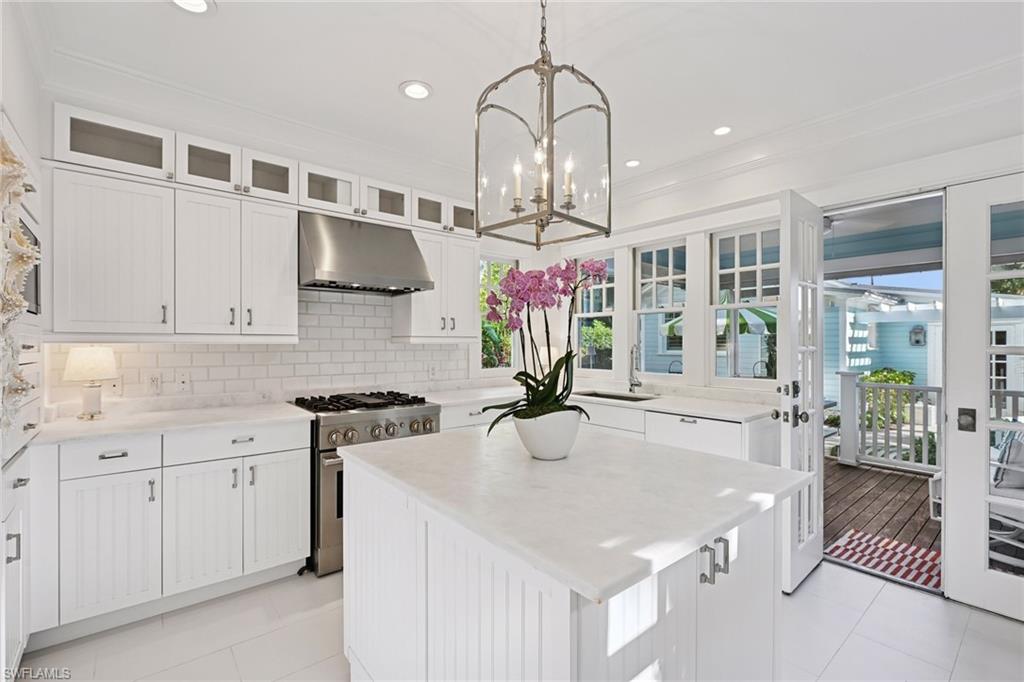 OLDE NAPLES - Residential