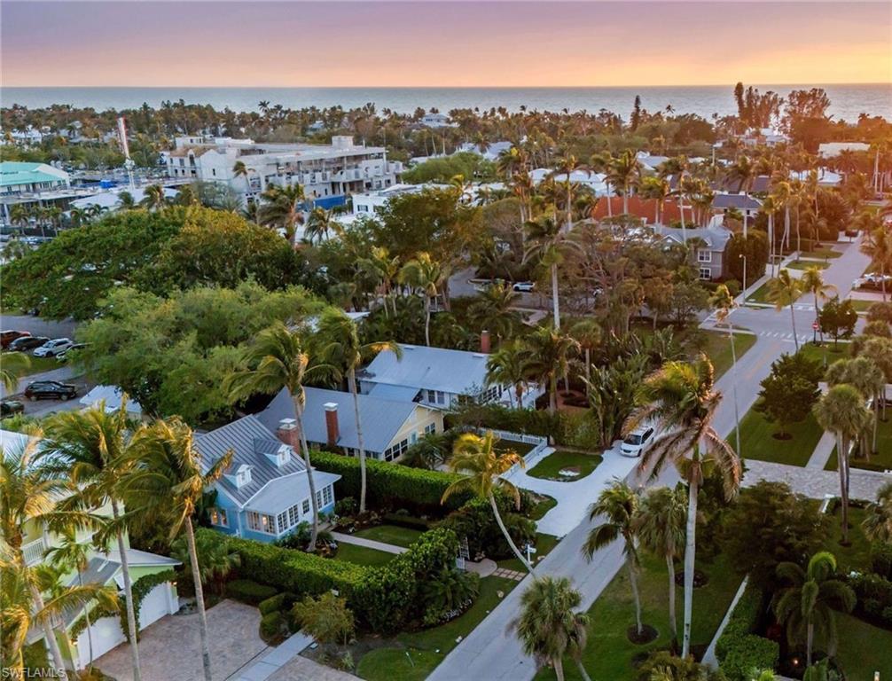 OLDE NAPLES - Residential