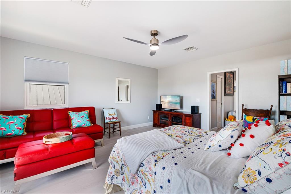 PINE ISLAND SHORES UNIT 9 - Residential