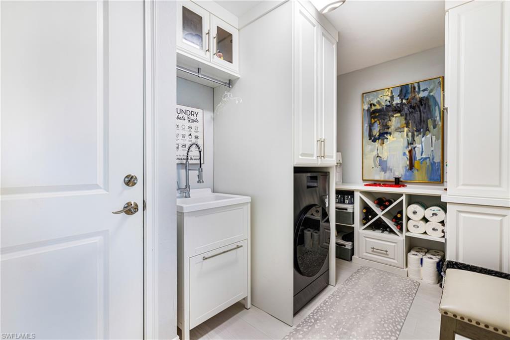 PINE ISLAND SHORES UNIT 9 - Residential