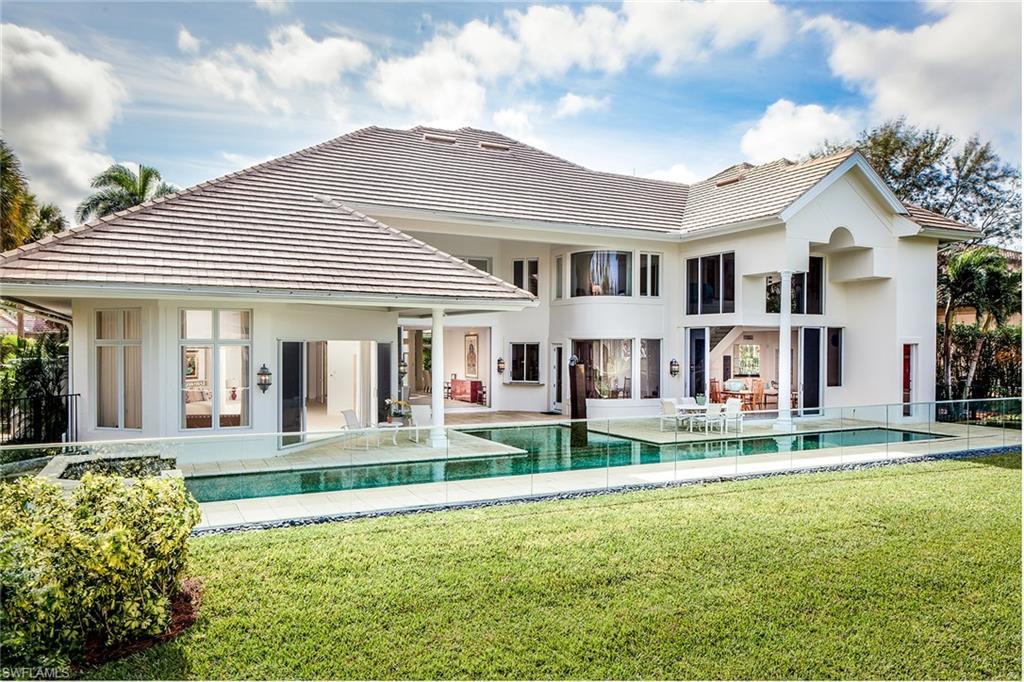 BAY COLONY SHORES - Residential