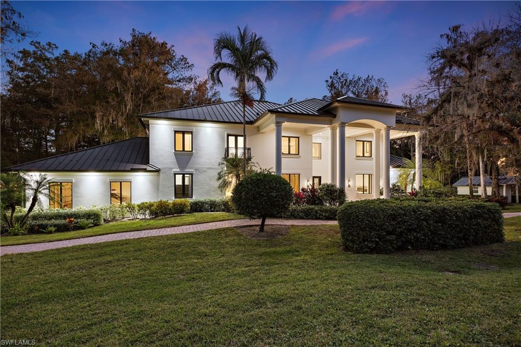 COLLIER WOODS - Residential