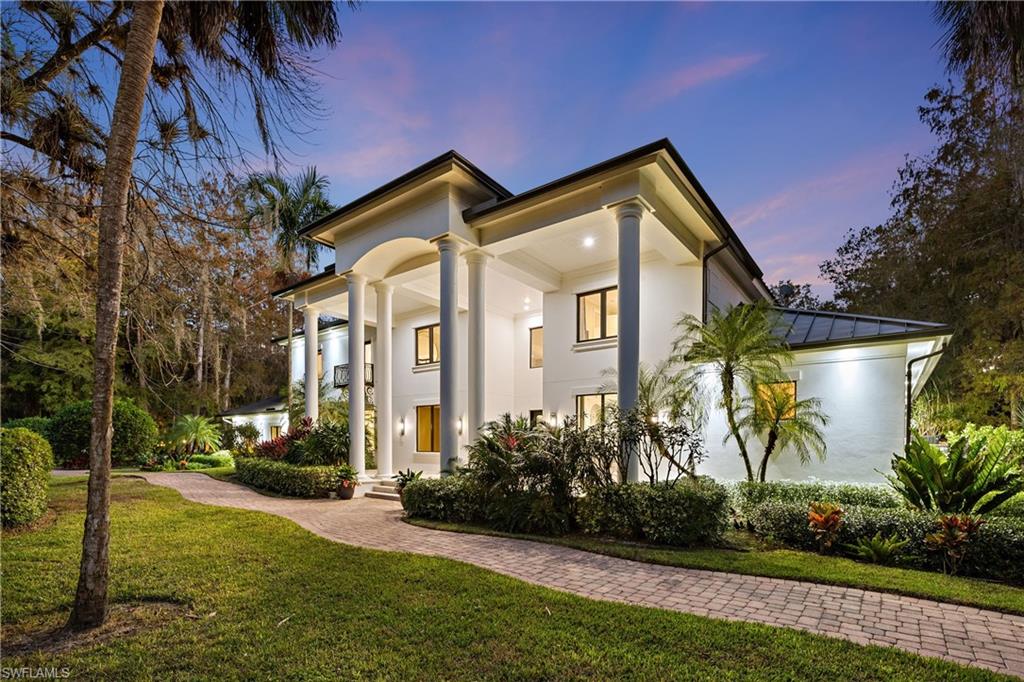 COLLIER WOODS - Residential