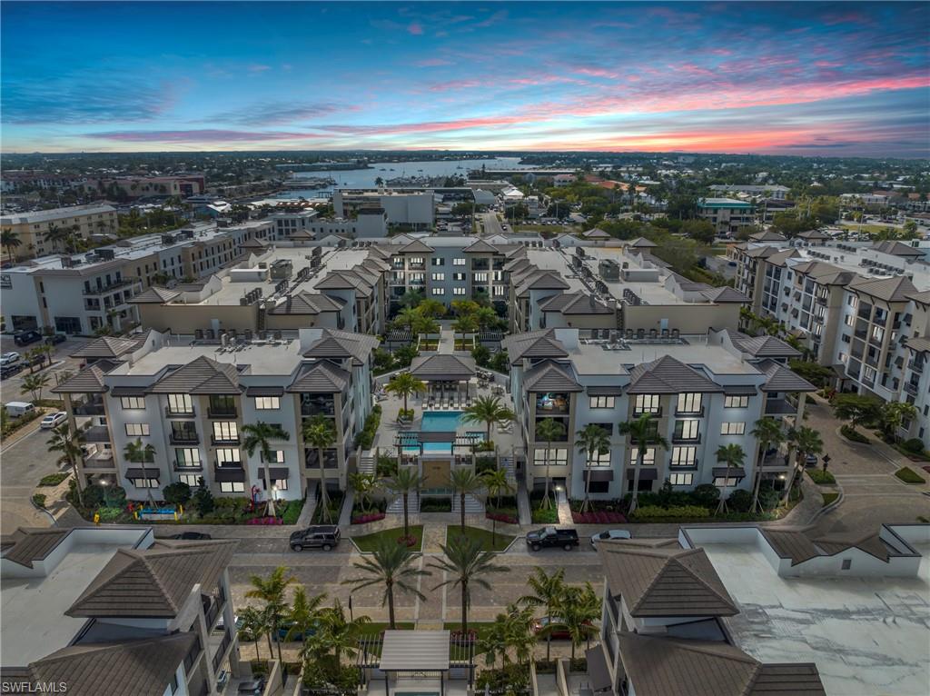 QUATTRO AT NAPLES SQUARE - Residential