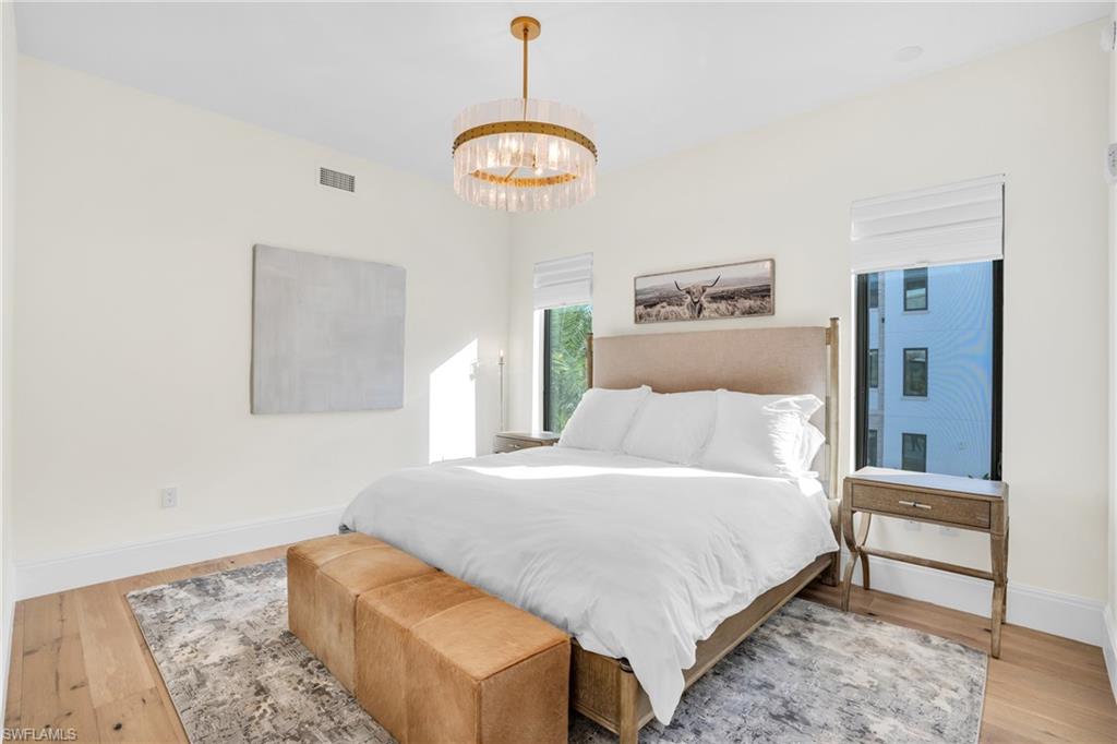 QUATTRO AT NAPLES SQUARE - Residential