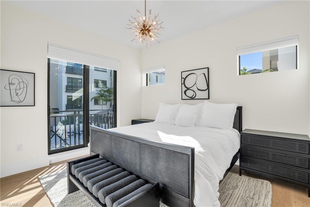QUATTRO AT NAPLES SQUARE - Residential