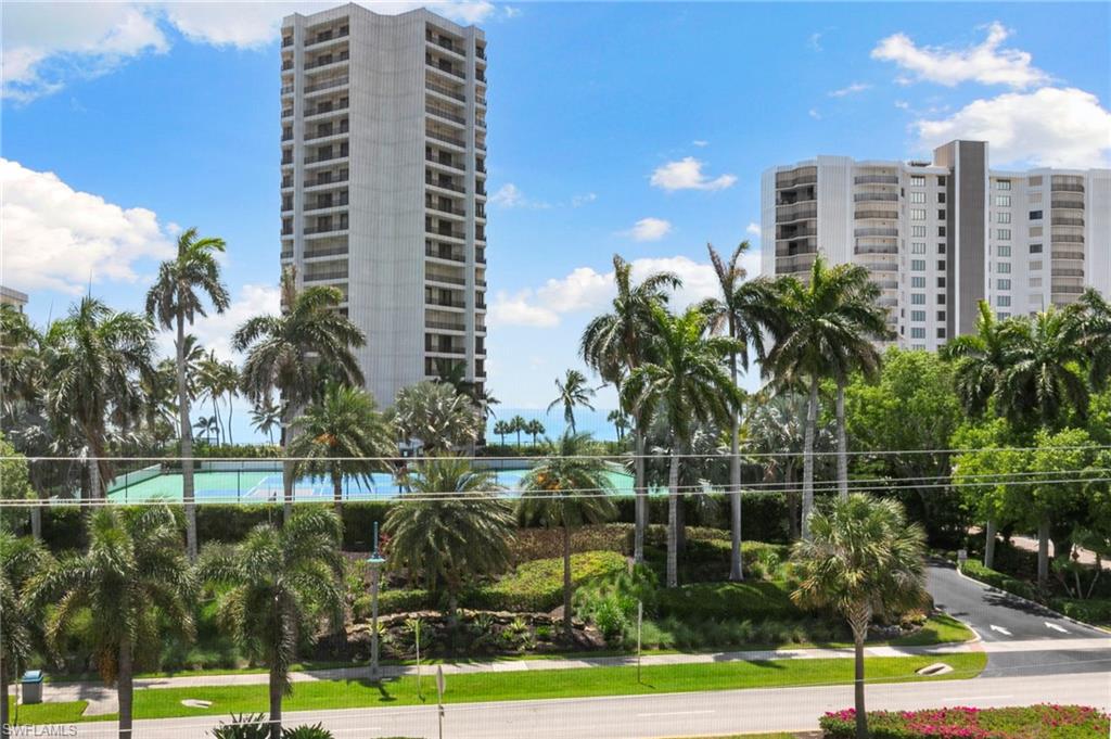 ESSEX OF MARCO ISLAND - Residential