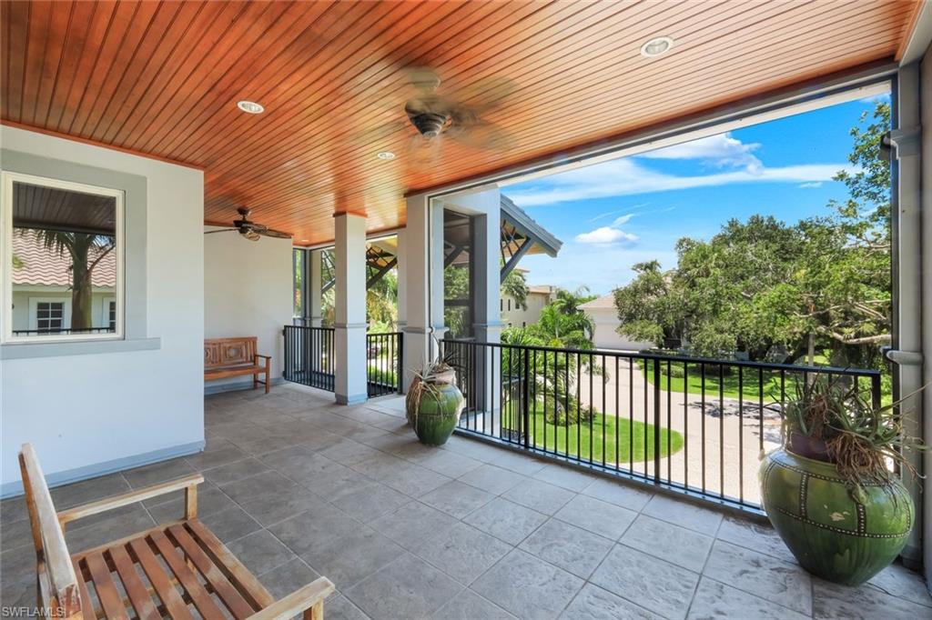 HIDEAWAY BEACH - Residential