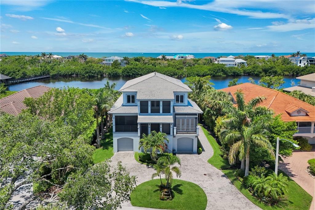 HIDEAWAY BEACH - Residential