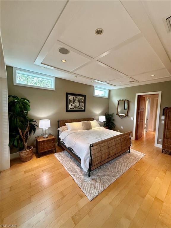 HIDEAWAY BEACH - Residential