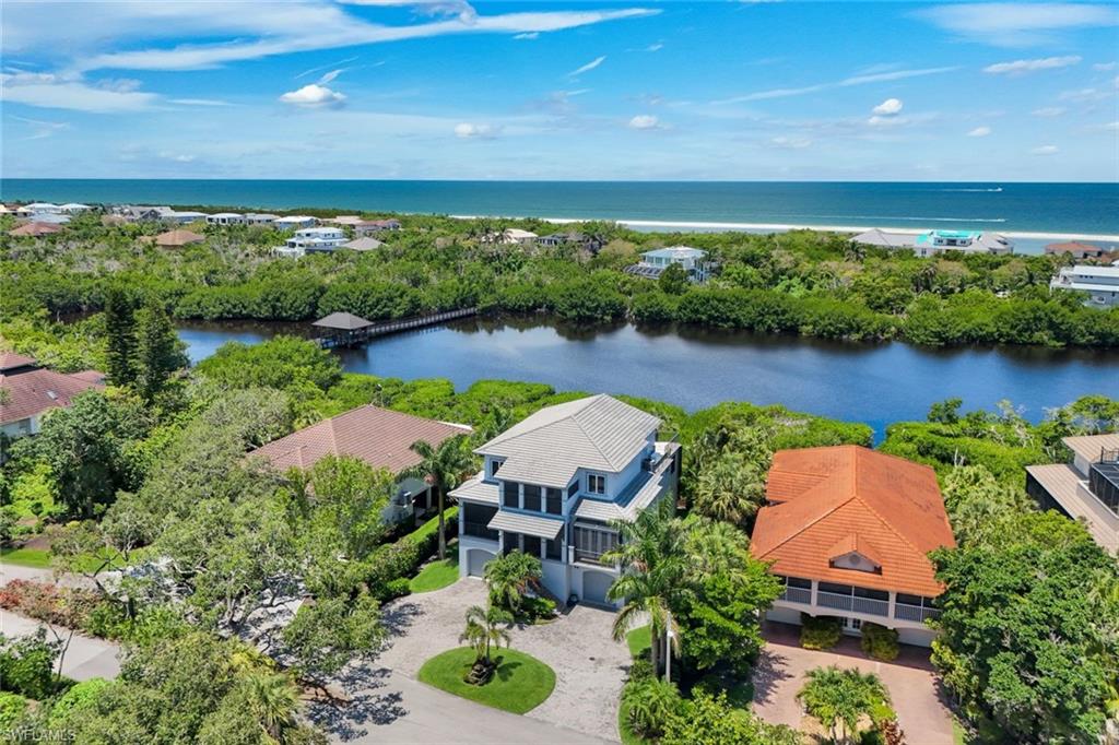 HIDEAWAY BEACH - Residential
