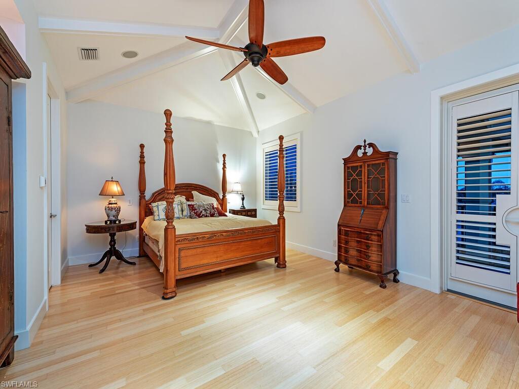 HIDEAWAY BEACH - Residential