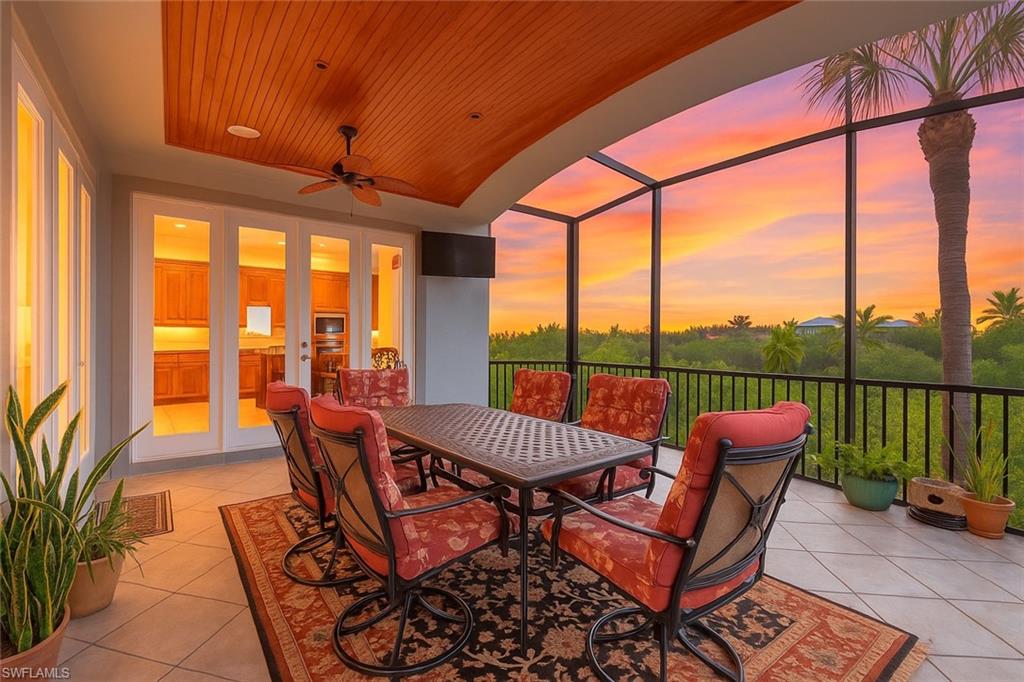 HIDEAWAY BEACH - Residential