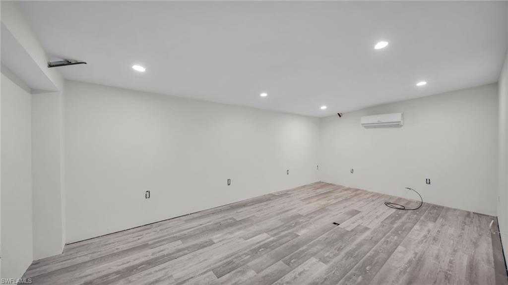 NORTH FORT MYERS - Residential