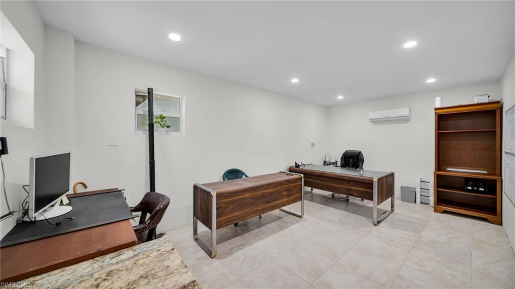 NORTH FORT MYERS - Residential