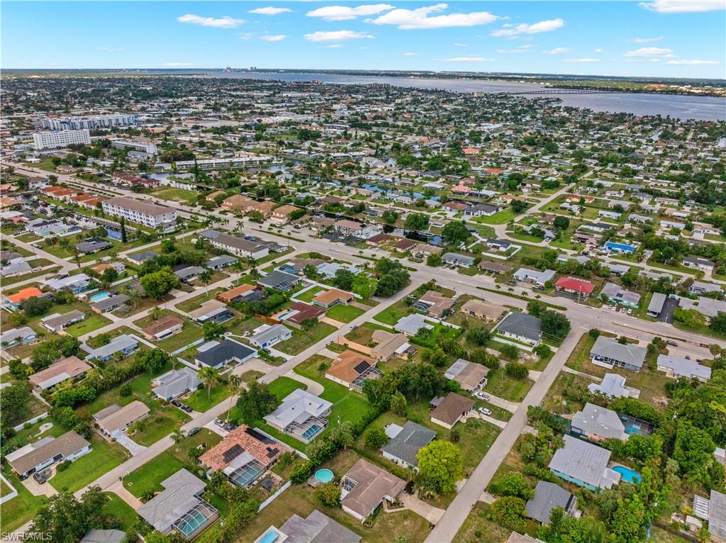 CAPE CORAL - Residential Lease