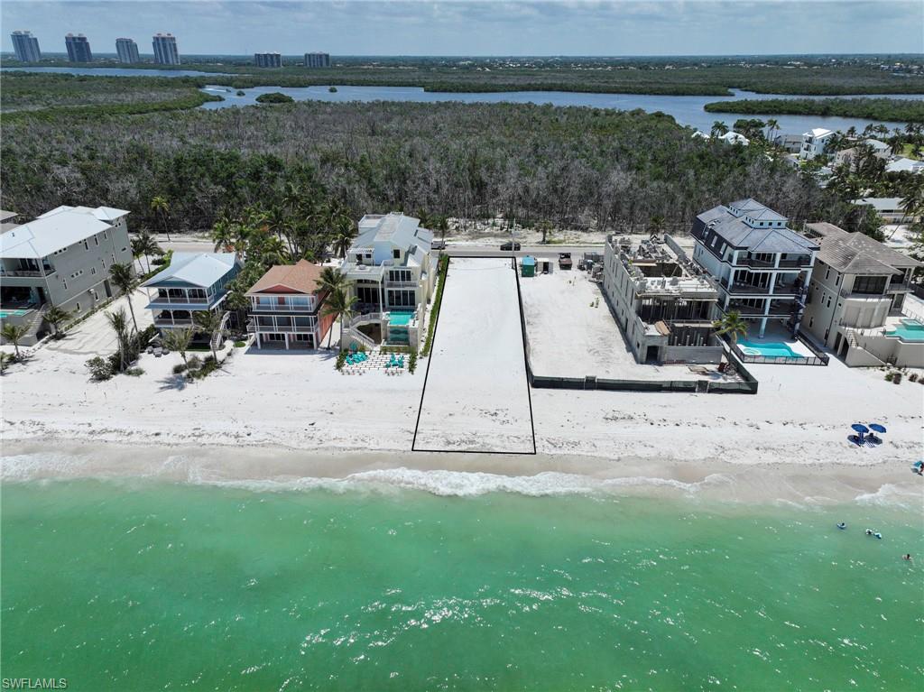 BONITA BEACH - Land