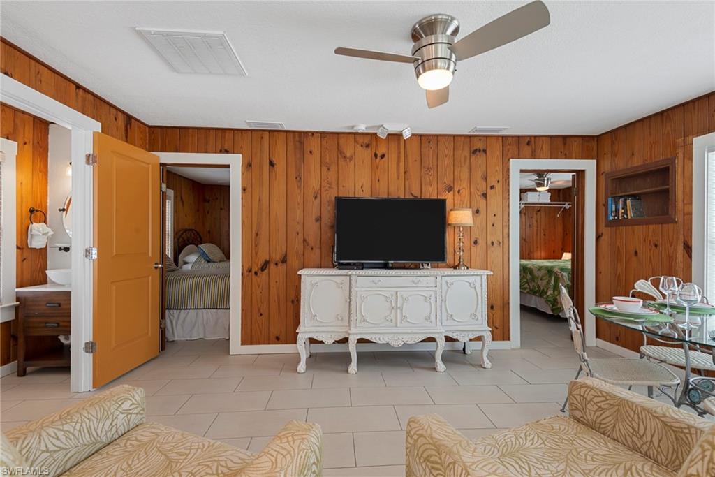 MCPHIE PARK - Residential