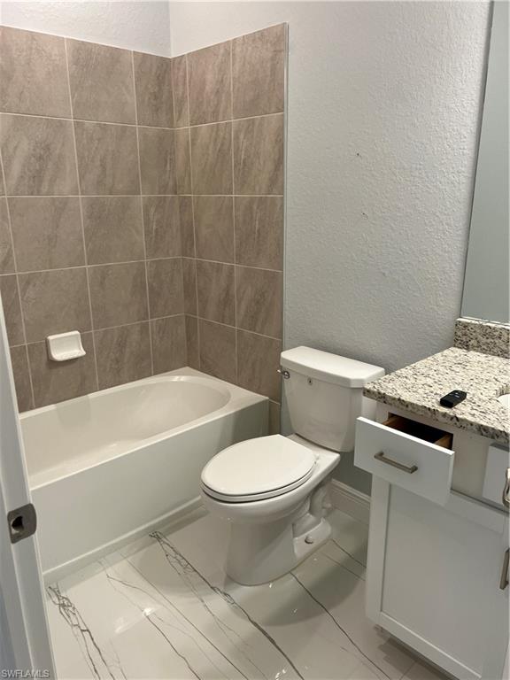 CASTALINA - Residential Lease
